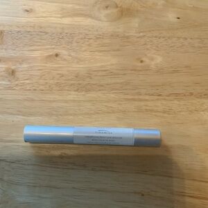 Mary Kay TimeWise Line Reducer - Silver